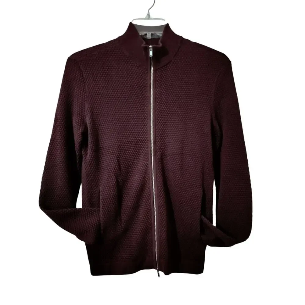 Theory features distinctive